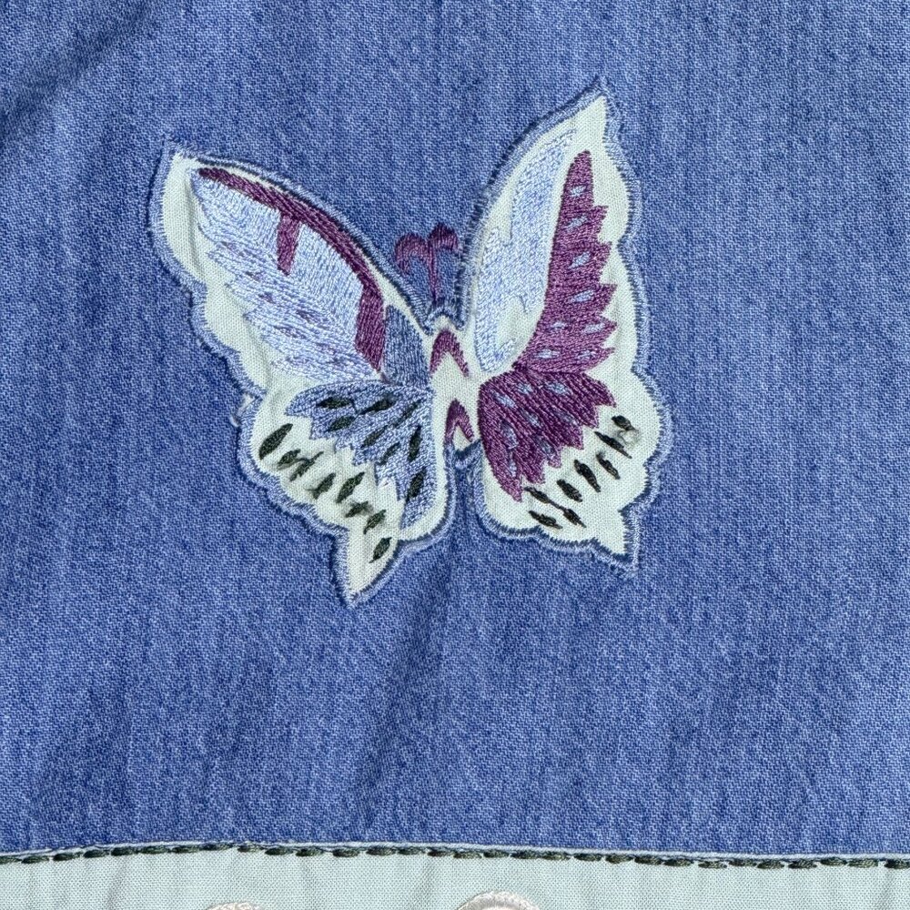 TWO TWENTY Top Womens M Blue Patchwork Short Sleeve Button Embroidered Floral - Picture 6 of 8
